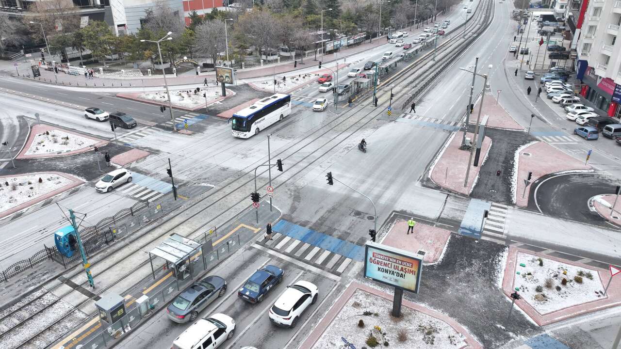 Konya trafiğine yapay zekâ dokunuşu! 14 kavşak akıllanıyor 3